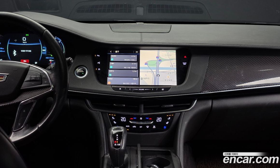 Cadillac CT6 фото 12
