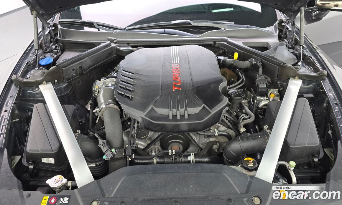 Kia Stinger фото 6