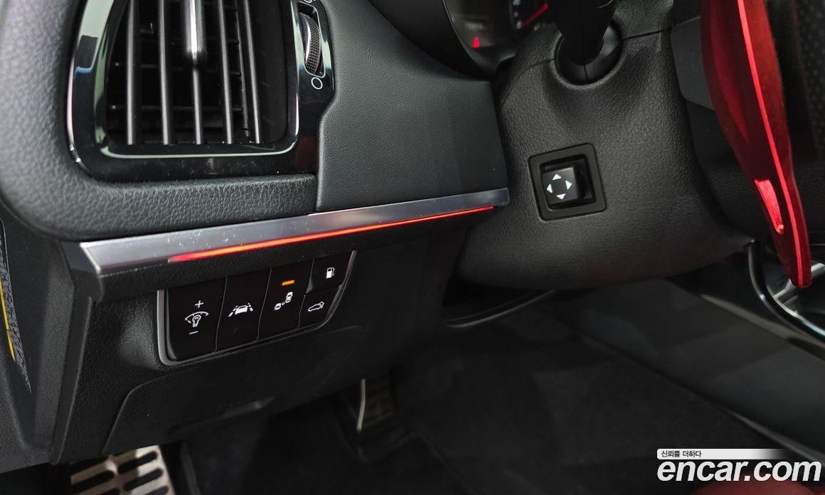 Kia Stinger фото 30