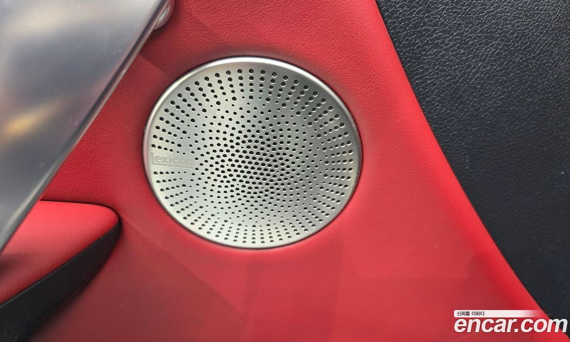 Kia Stinger фото 34