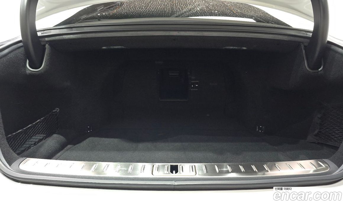 Genesis G90 (RS4) фото 20