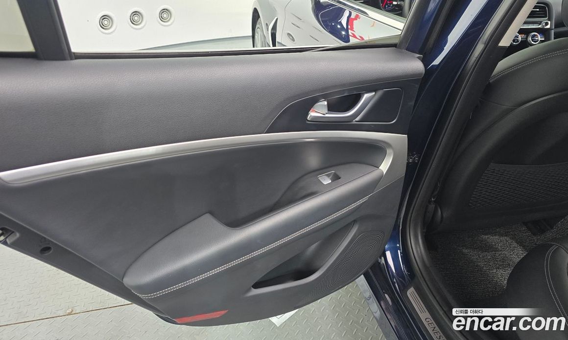 Genesis G70 фото 25