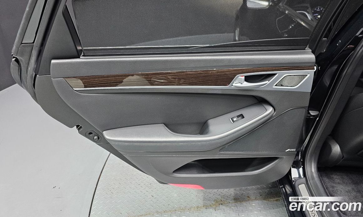 Genesis G80 фото 25