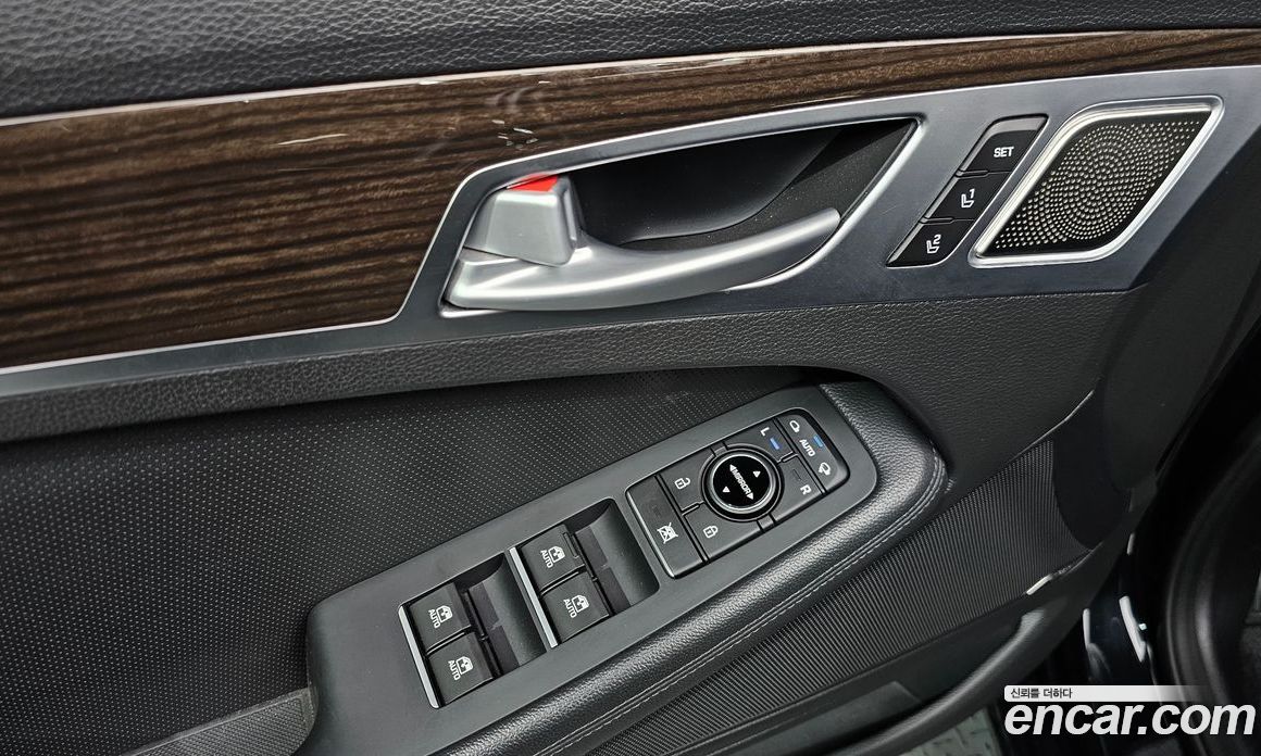 Genesis G80 фото 27