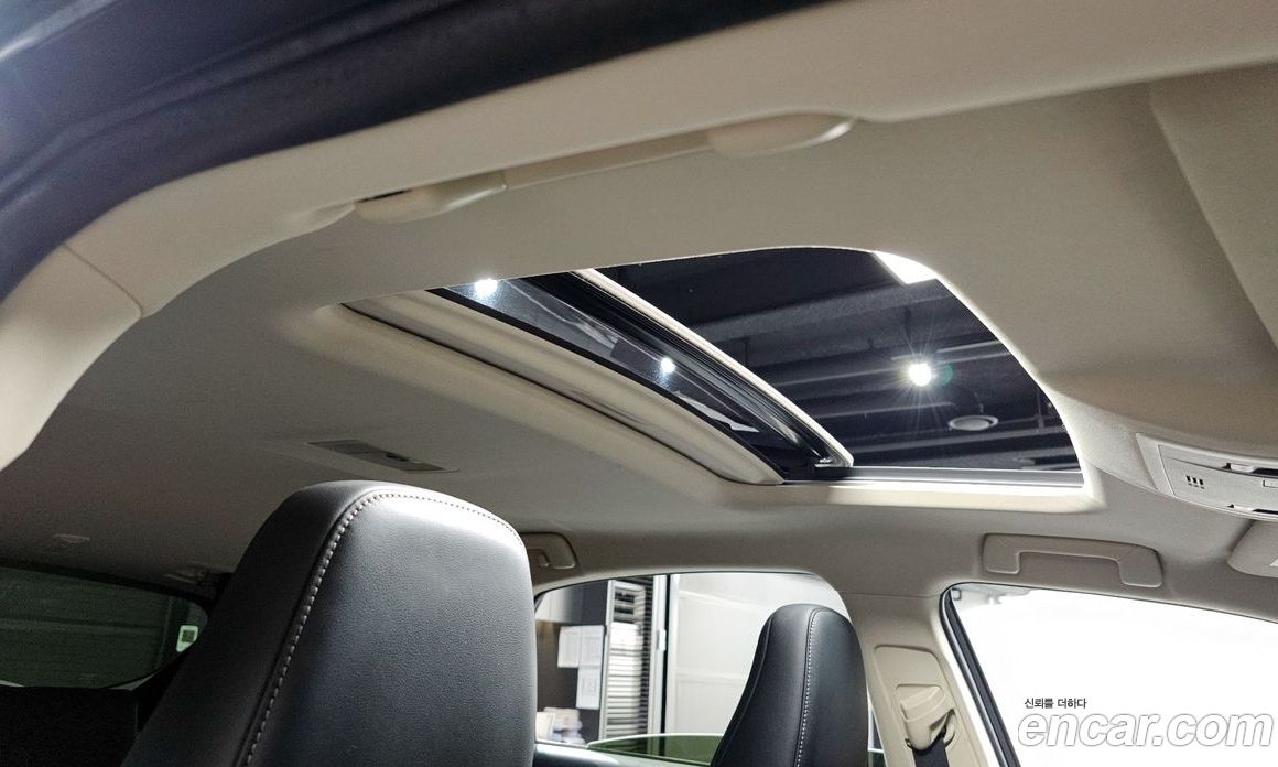 Lexus NX300h фото 19