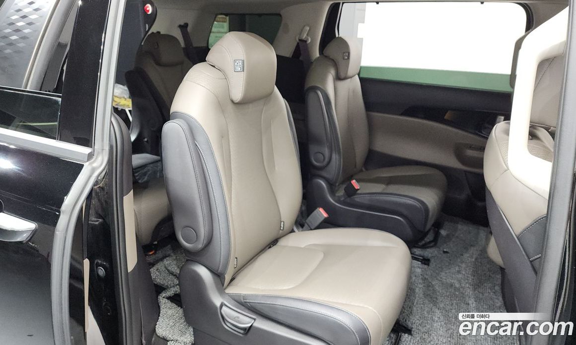 Kia Carnival 4th Gen Restyling фото 11