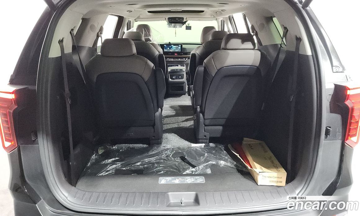 Kia Carnival 4th Gen Restyling фото 20