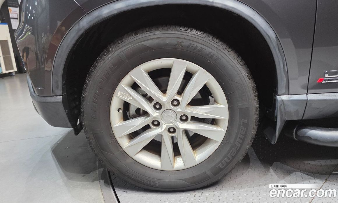 SsangYong (KG Mobility) Rexton Sports фото 5