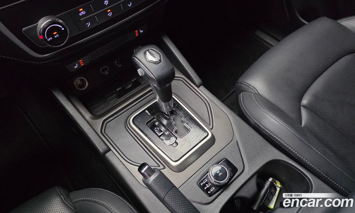 SsangYong (KG Mobility) Rexton Sports фото 9