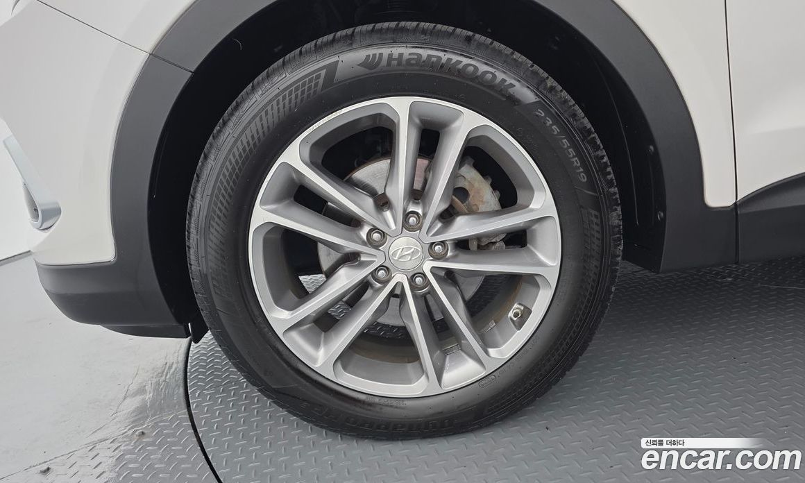 Hyundai Santa Fe The Premium фото 5