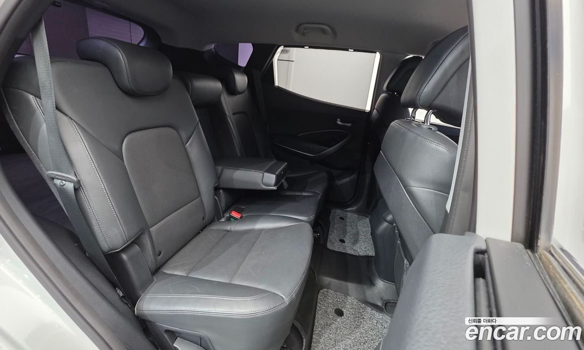 Hyundai Santa Fe The Premium фото 18