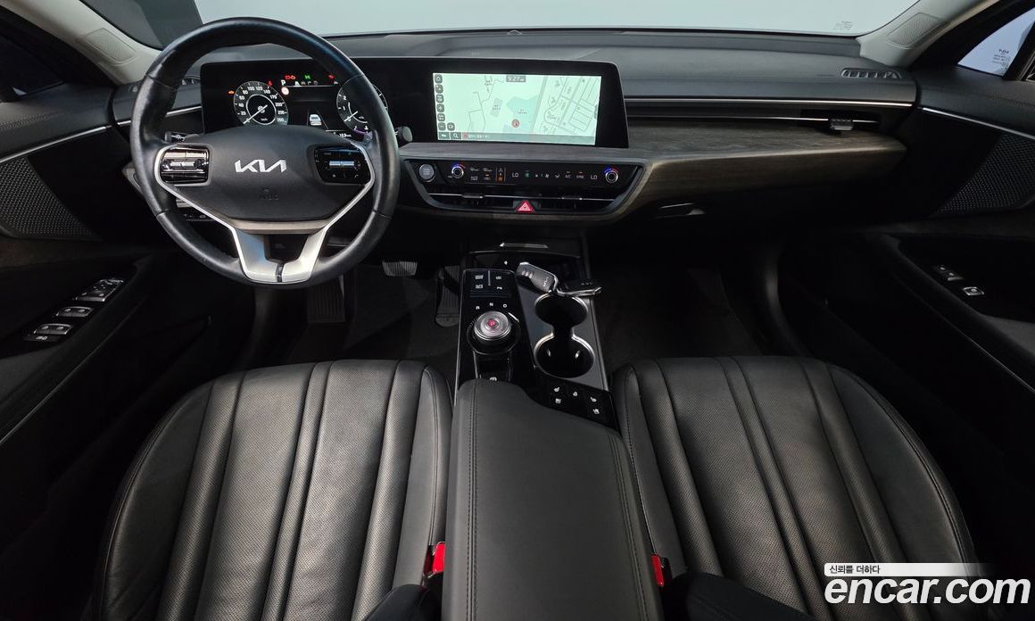 Kia K8 фото 7
