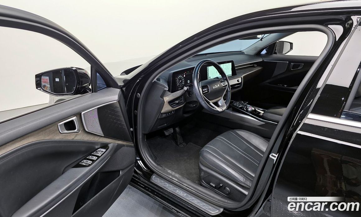 Kia K8 фото 10