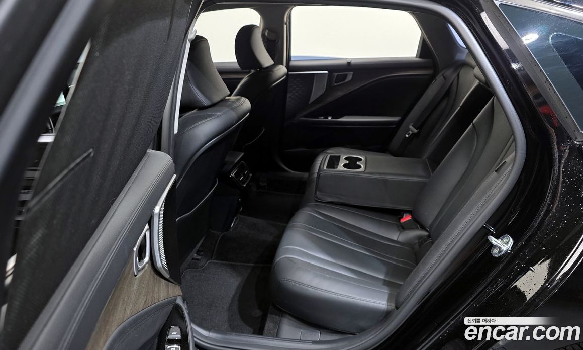 Kia K8 фото 12