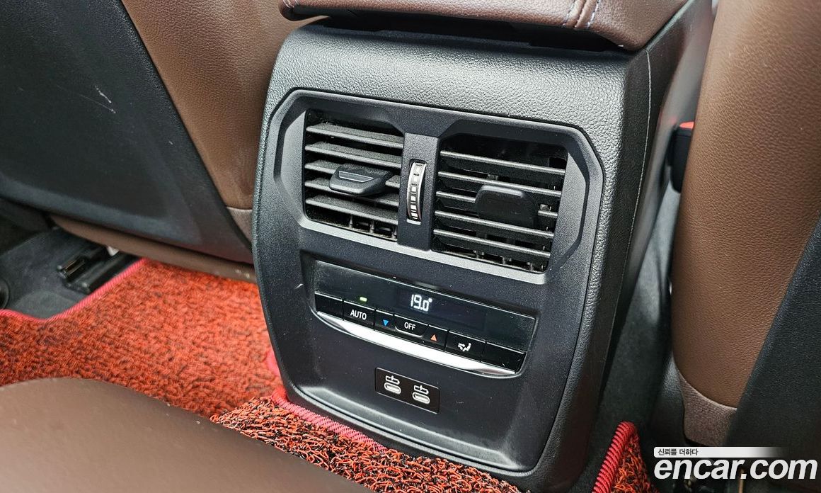 BMW 4-Series (G22) фото 19