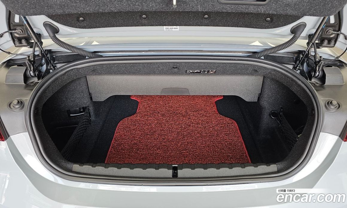 BMW 4-Series (G22) фото 20