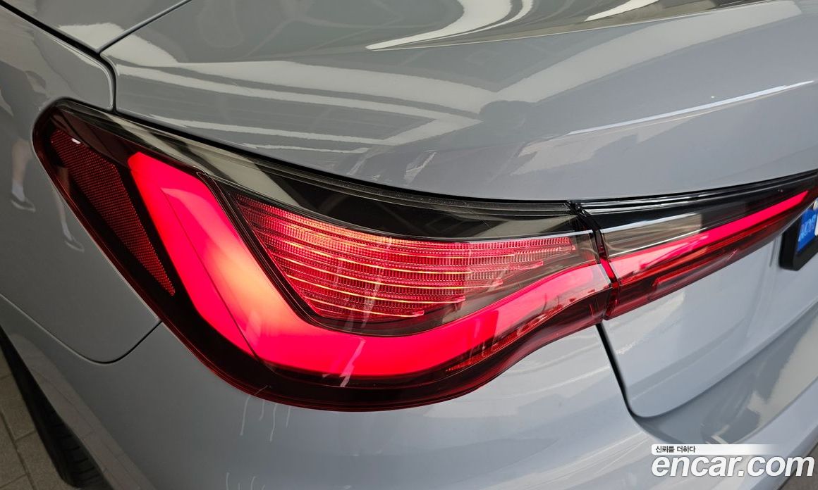BMW 4-Series (G22) фото 23