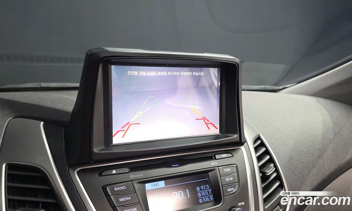 Hyundai The New Avante фото 14
