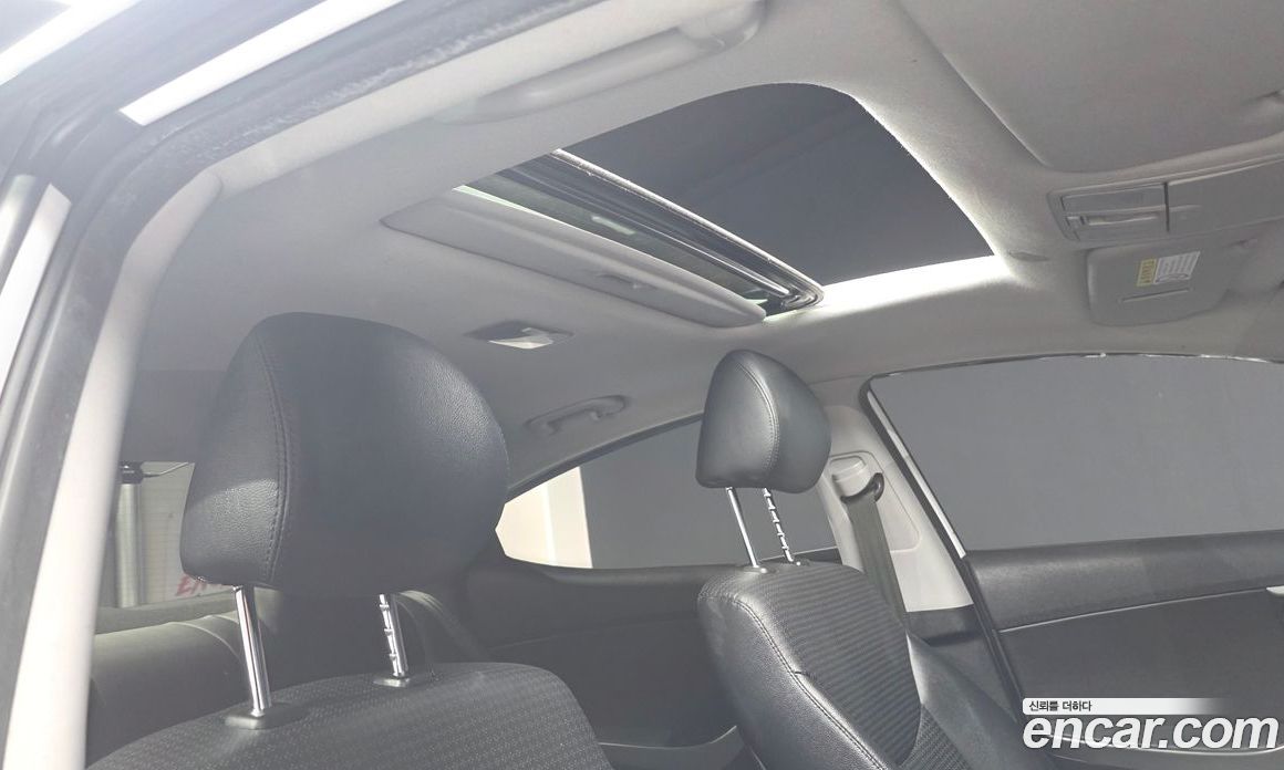 Hyundai The New Avante фото 15