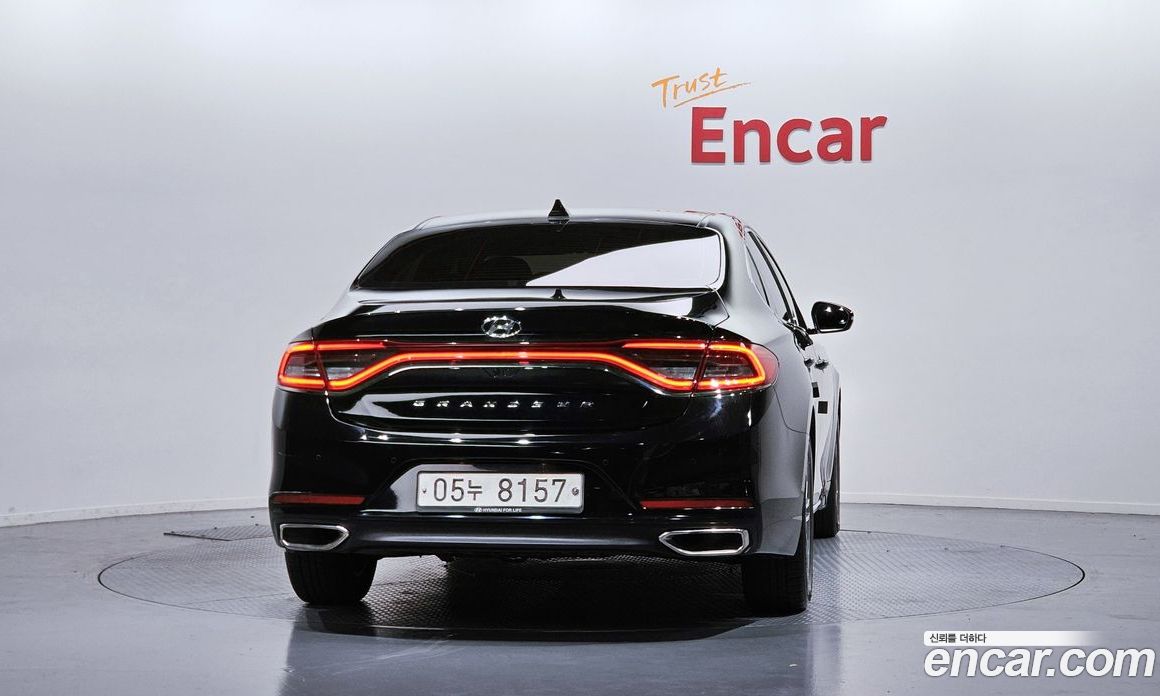 Hyundai Grandeur (IG) 6th Gen фото 4