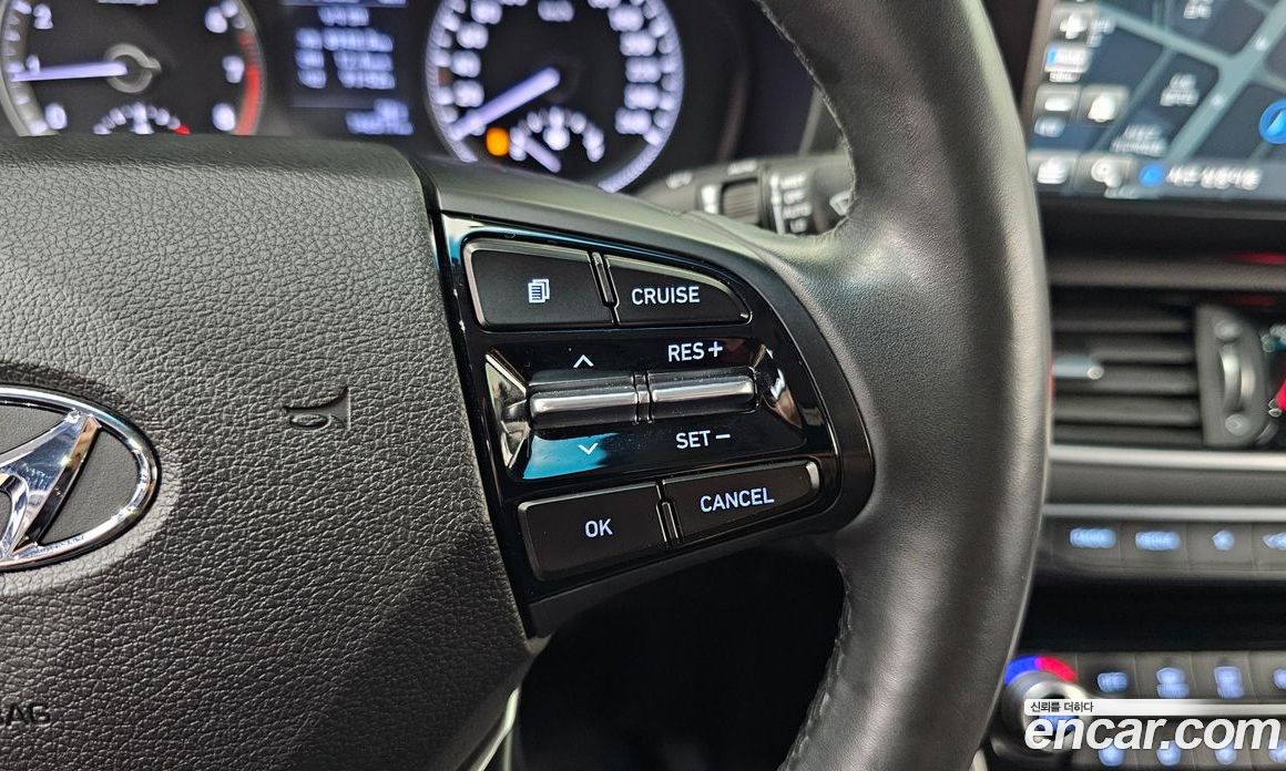 Hyundai Grandeur (IG) 6th Gen фото 18