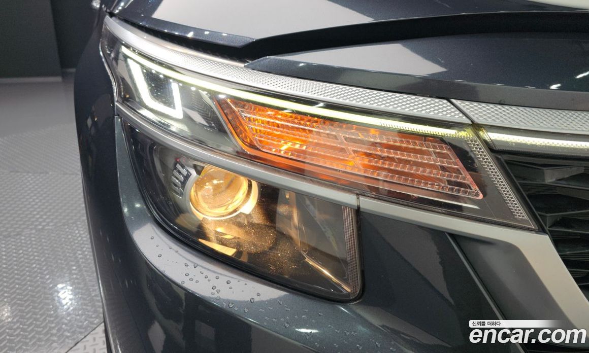 Kia Seltos фото 22