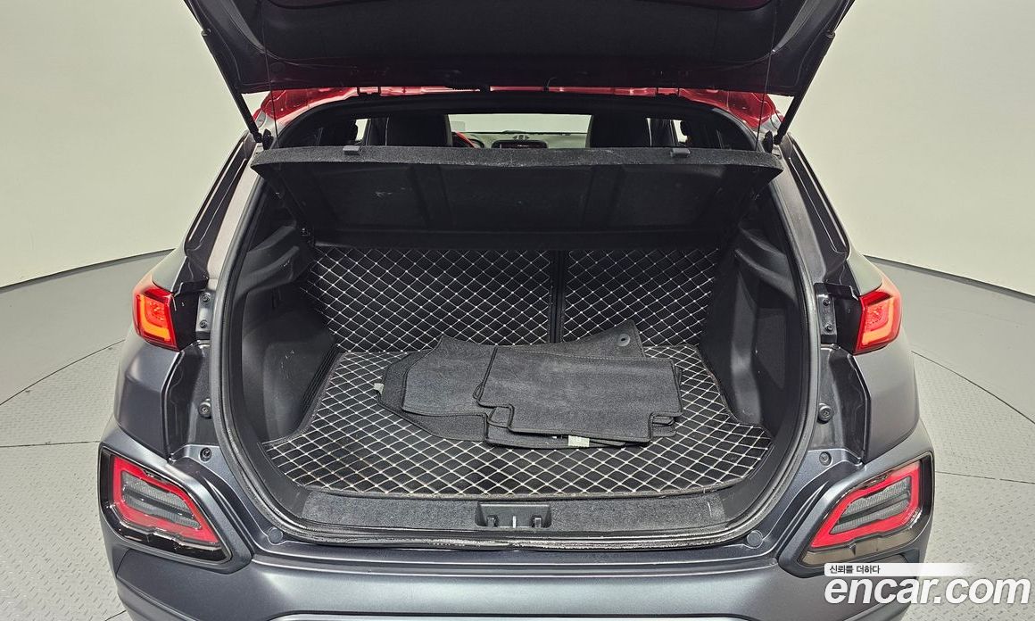Hyundai Kona фото 29