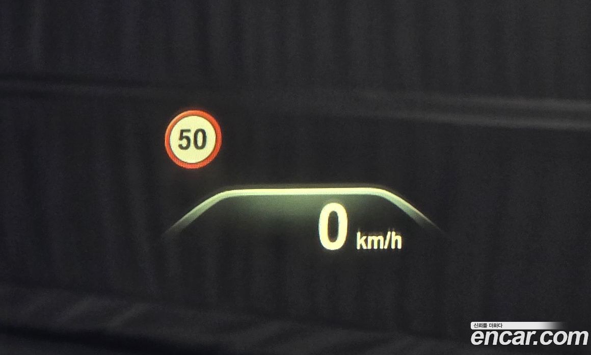 BMW 6-Series GT (G32) фото 18