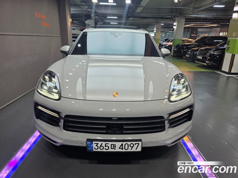 Porsche Cayenne 3rd Gen фото 3