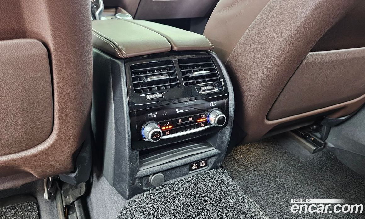 BMW 6-Series GT (G32) фото 19