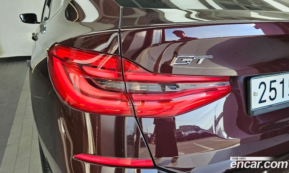 BMW 6-Series GT (G32) фото 23