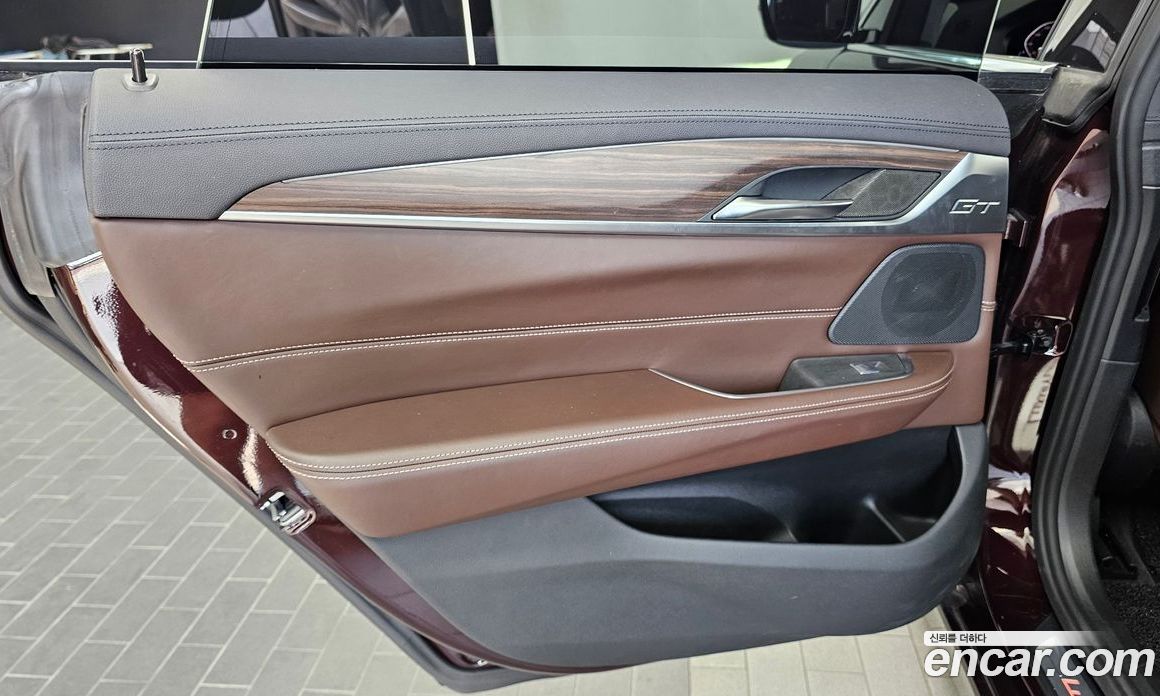 BMW 6-Series GT (G32) фото 25