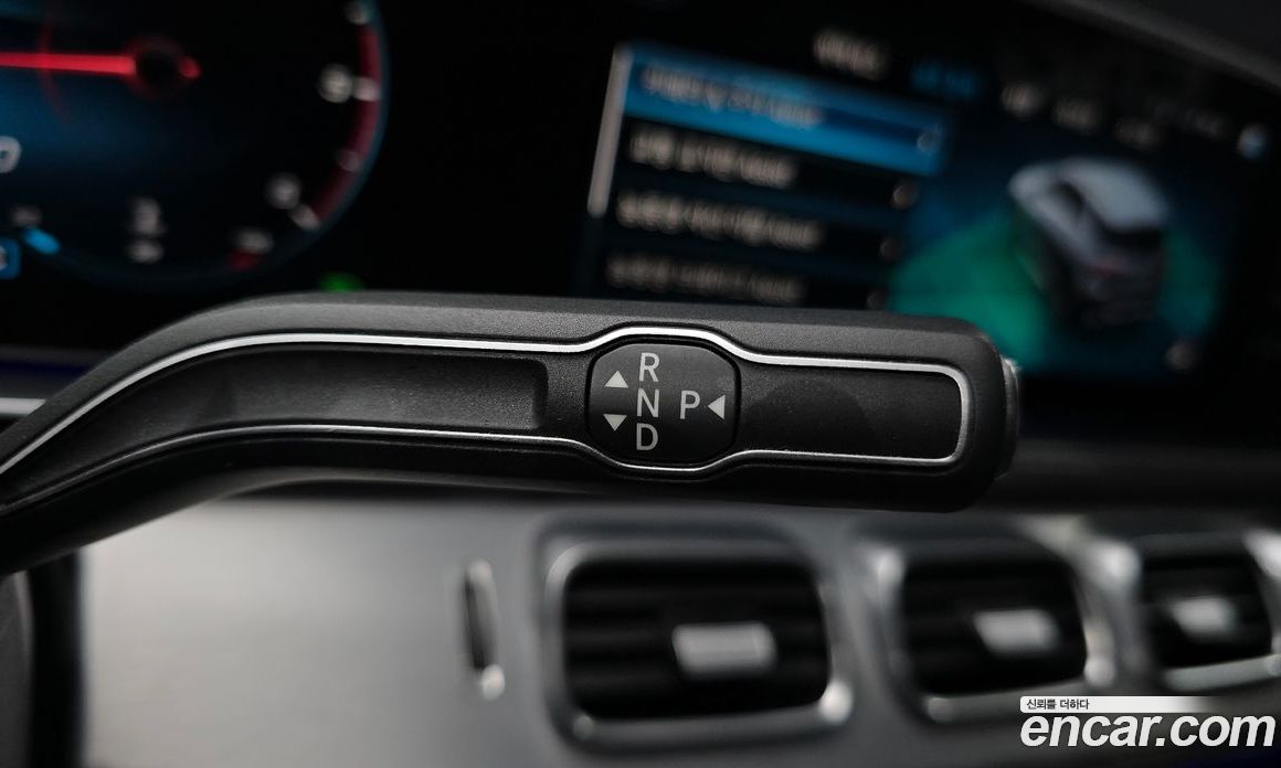 Mercedes-Benz GLE-Class W167 фото 9
