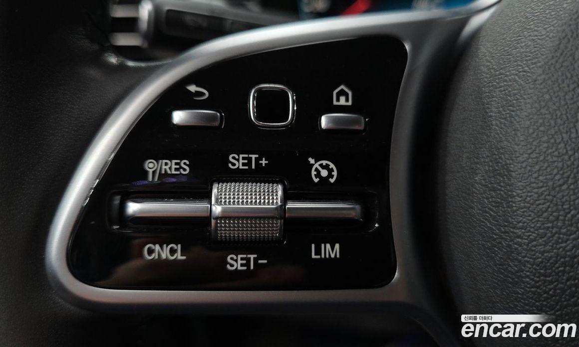 Mercedes-Benz GLE-Class W167 фото 30
