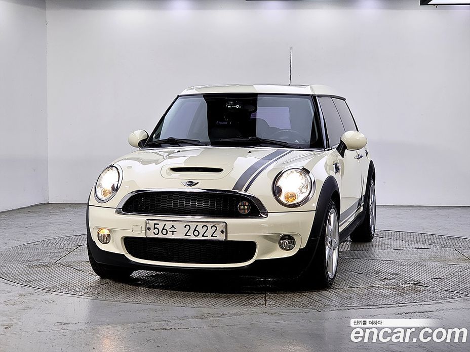 Mini Cooper Clubman S фото 3