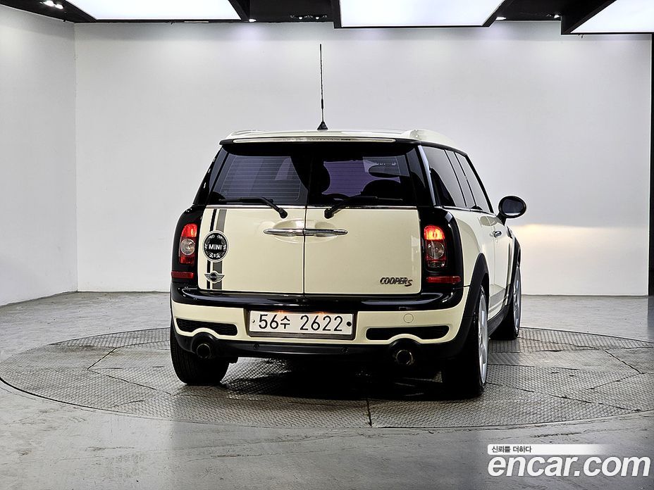 Mini Cooper Clubman S фото 4