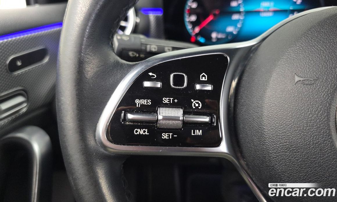Mercedes-Benz A-Class W177 фото 26