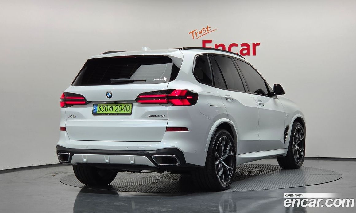 BMW X5 (G05) фото 2