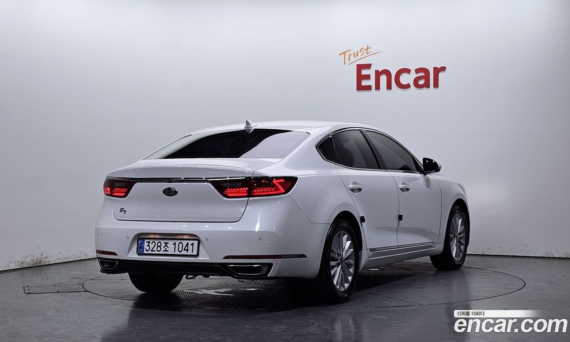 Kia K7 2nd Gen фото 2
