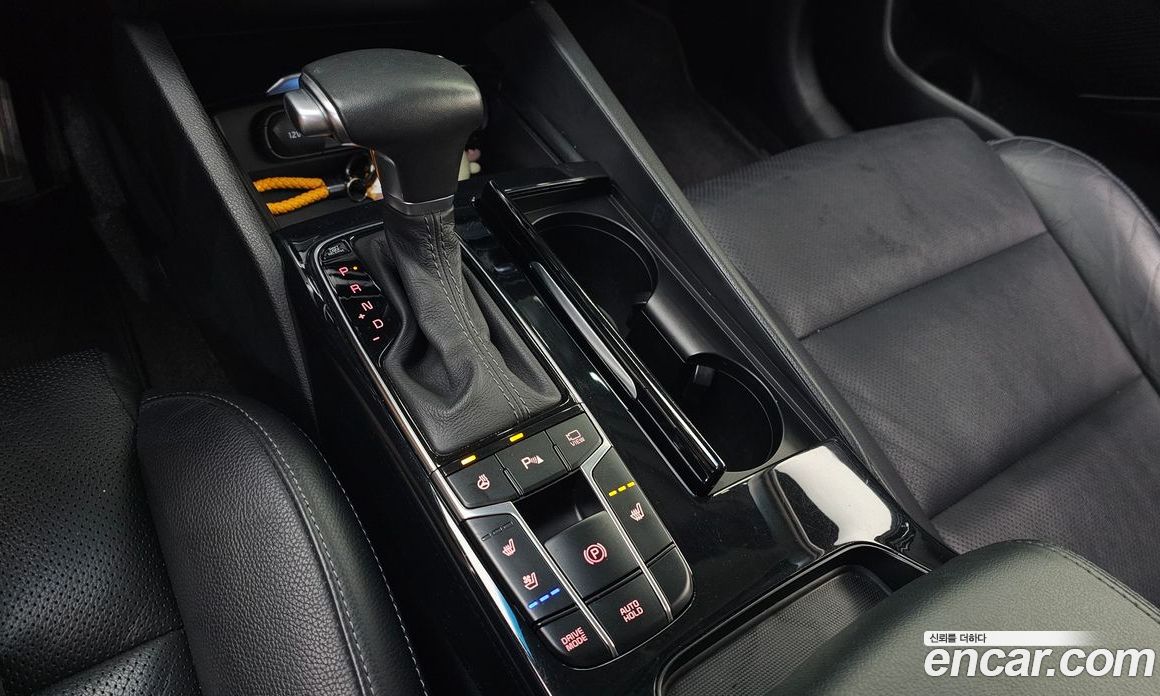 Kia K7 2nd Gen фото 9