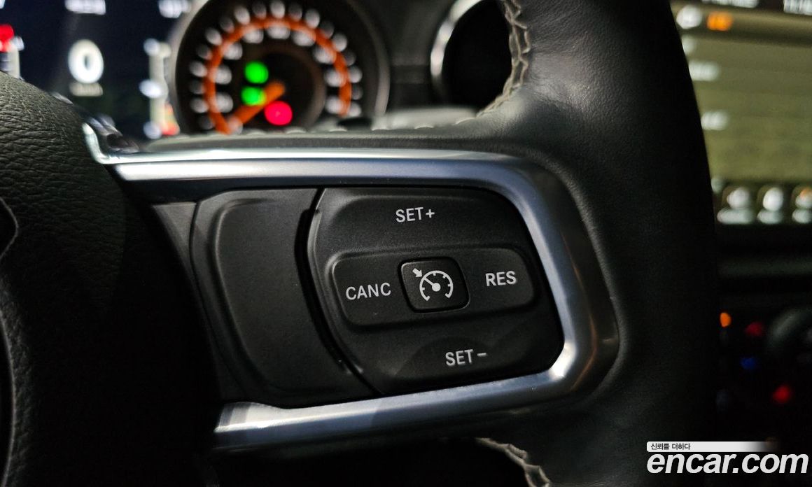 Jeep Wrangler (JL) фото 30