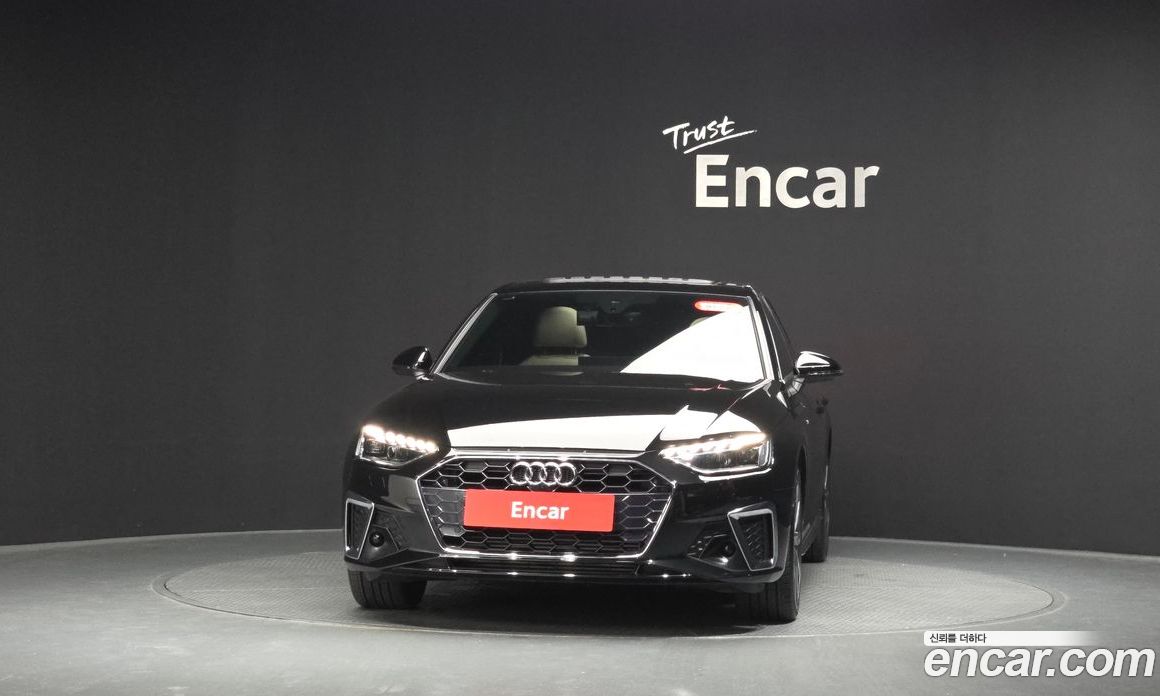 Audi A4 (B9) фото 3