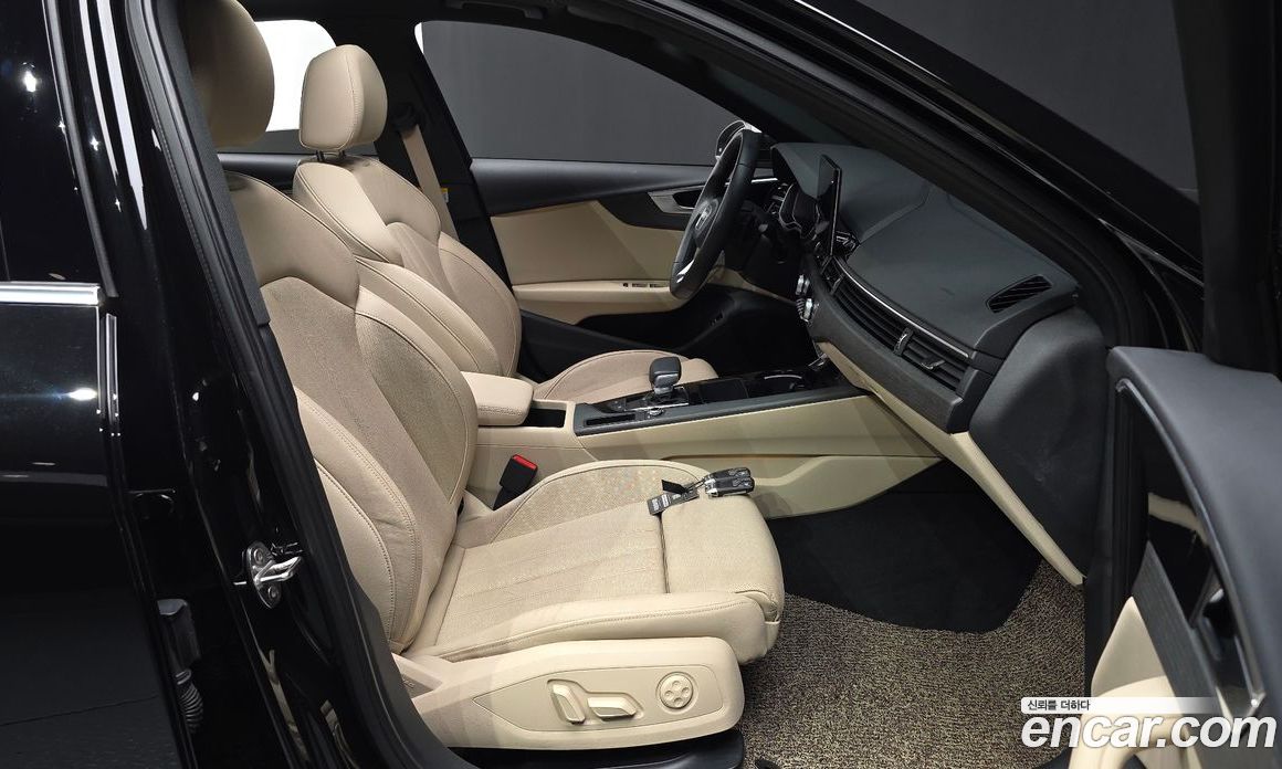 Audi A4 (B9) фото 12