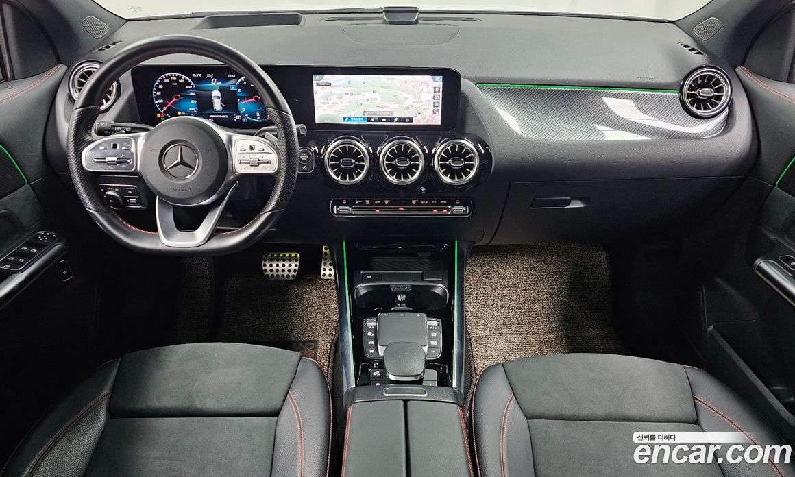 Mercedes-Benz GLA-Class H247 фото 7