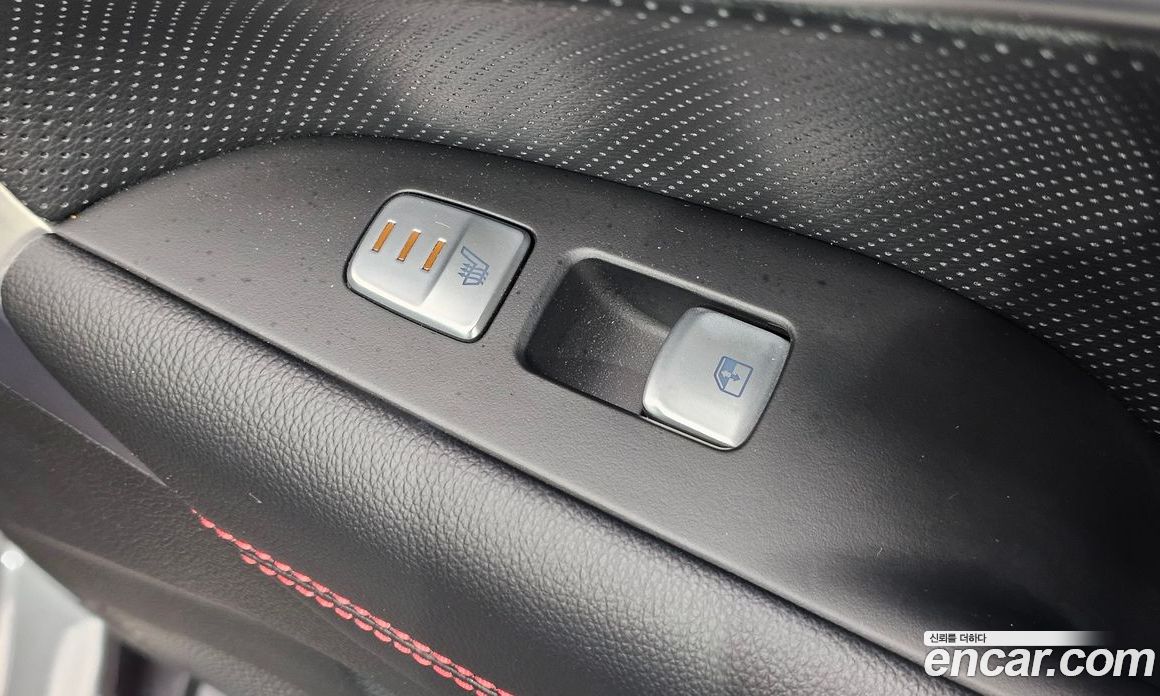 Genesis G70 фото 18