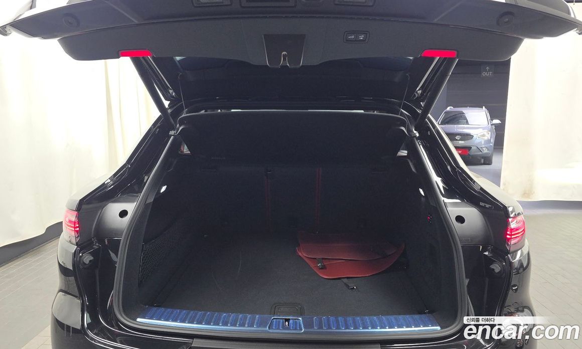Porsche Cayenne 3rd Gen фото 20