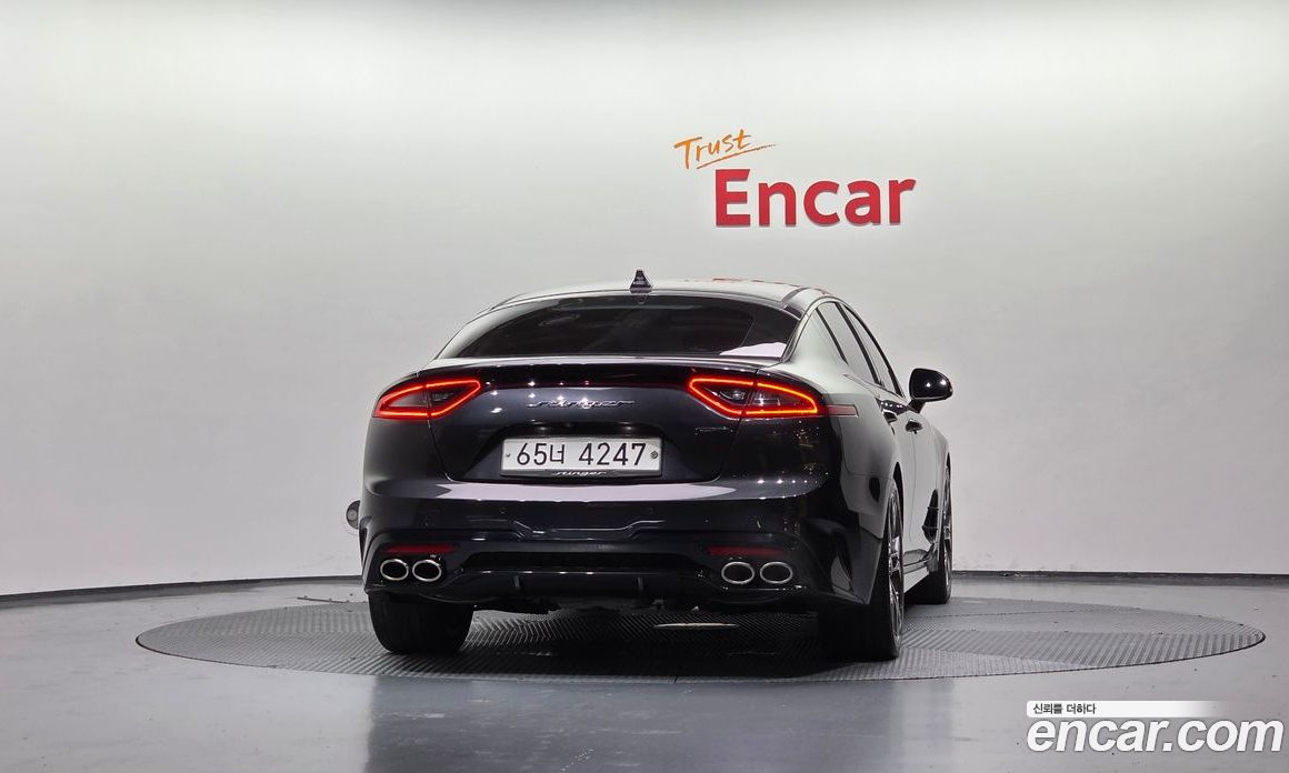 Kia Stinger фото 4