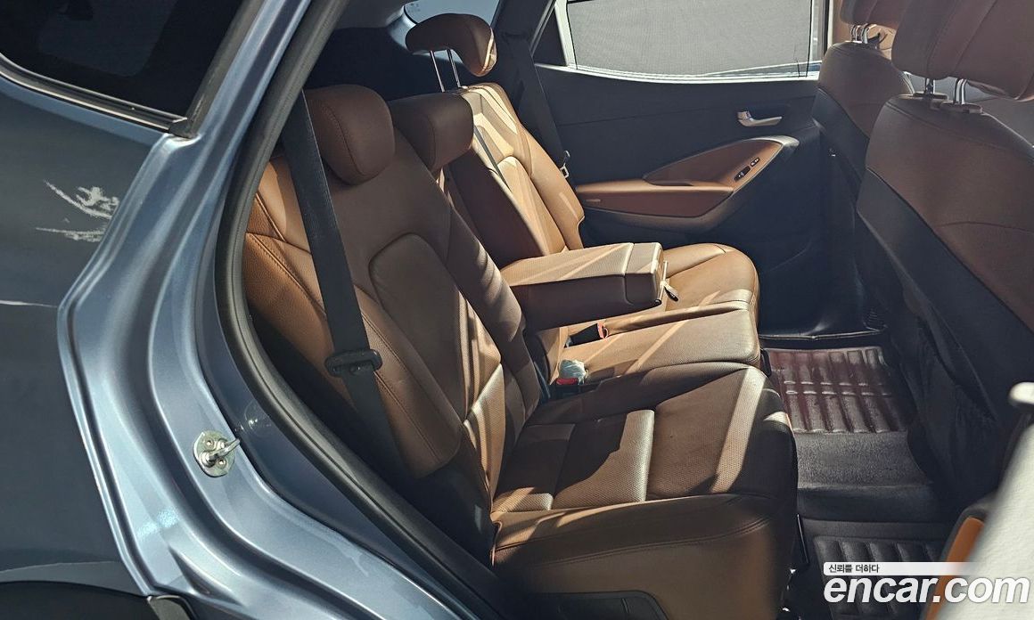 Hyundai Santa Fe The Premium фото 12