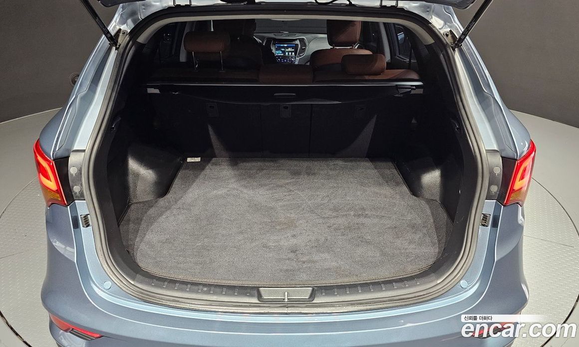Hyundai Santa Fe The Premium фото 20