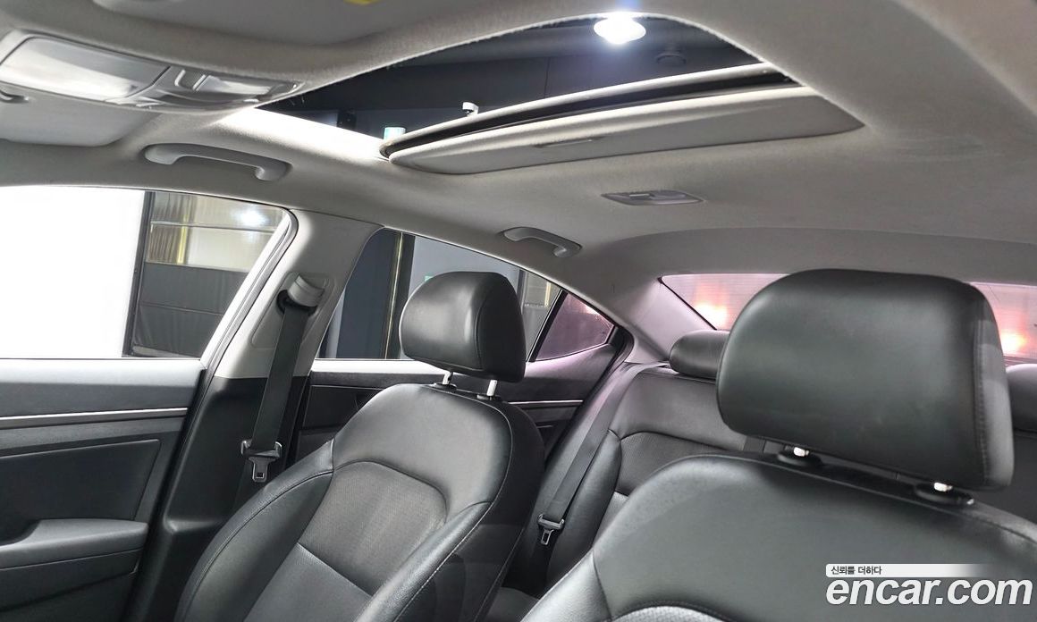 Hyundai Avante (AD) 6th Gen фото 19